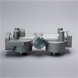 Filter Heads - ULTRAFLO 1 1/2" SAE 4 Bolt (Oval Head) - 473LPM Max Flow Rate